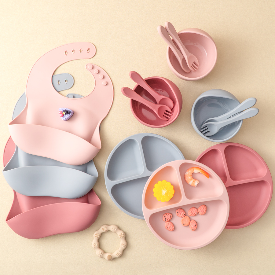 Baby Food Universe - 5Pcs 아기 실리콘 먹이 세트 어린이를위한